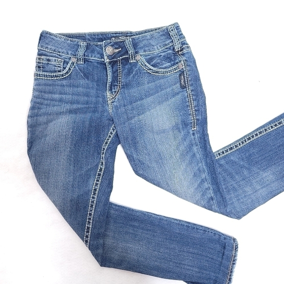 Jeans - Picture 4 of 16